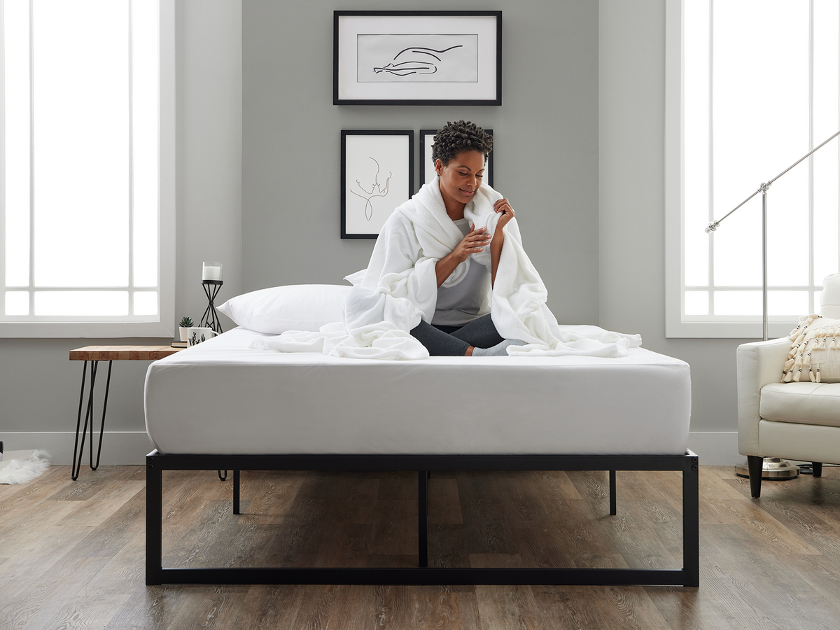 CH_Luxury_Mattress_Protector_EBC_3__Website